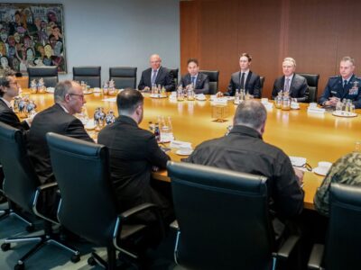 US-Ukraine Talks on Crisis Settlement in Berlin Were 'Confidential' 1