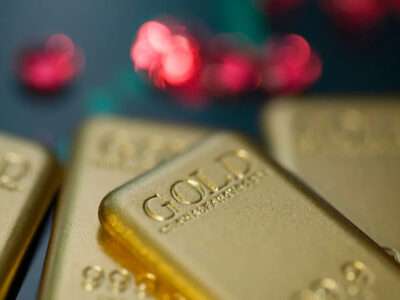 Gold Surges Past $5,100 as Investors Seek Shelter From Global Risks 1