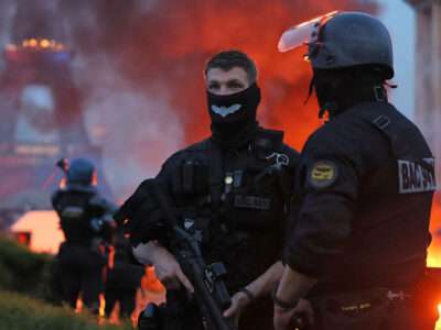 French Police Arrest Over 400 Soccer Fans in Clashes Following Champions League Win 1